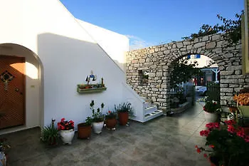 Διαμέρισμα Leonardos *